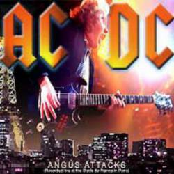 AC-DC : Angus Attacks
